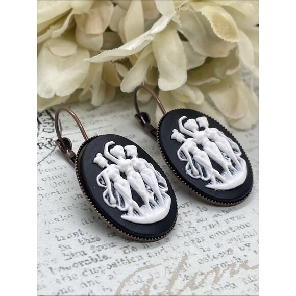 3 Graces Muse Muses Dancer Black White Rose Gold Setting Earrings Cameo Birthday - Picture 3 of 12